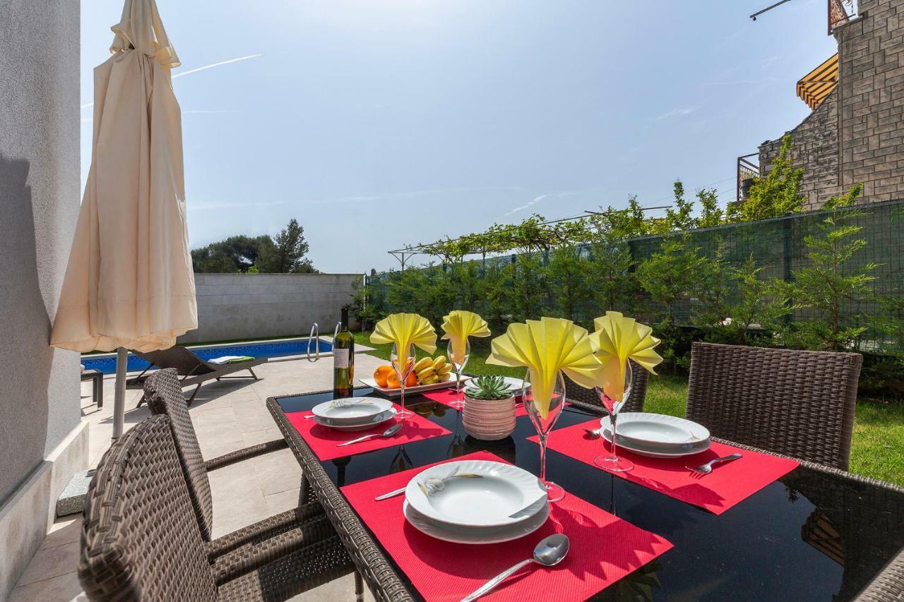 Villa Isabella Пула Екстериор снимка